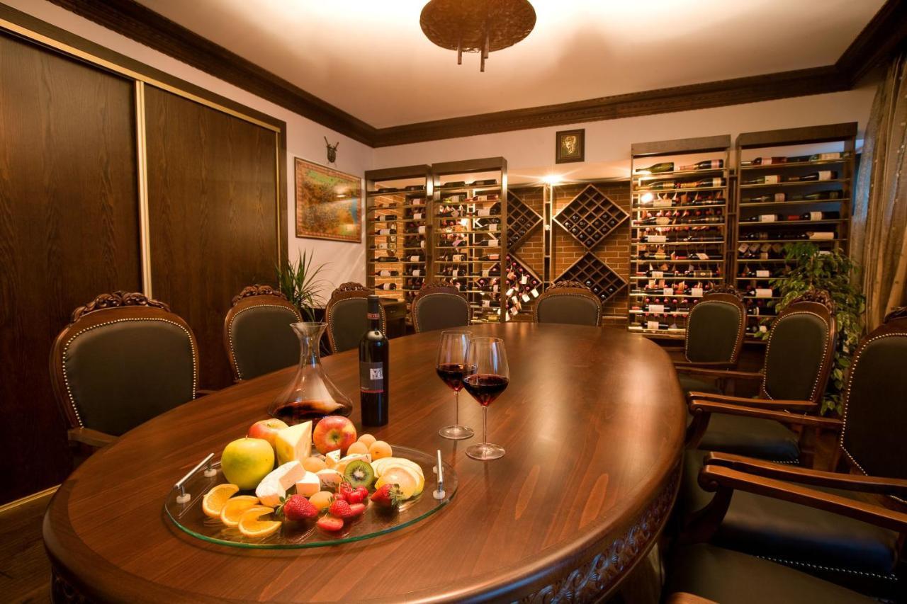 Spa Hotel Persenk Dövlen Dış mekan fotoğraf Wine tasting room