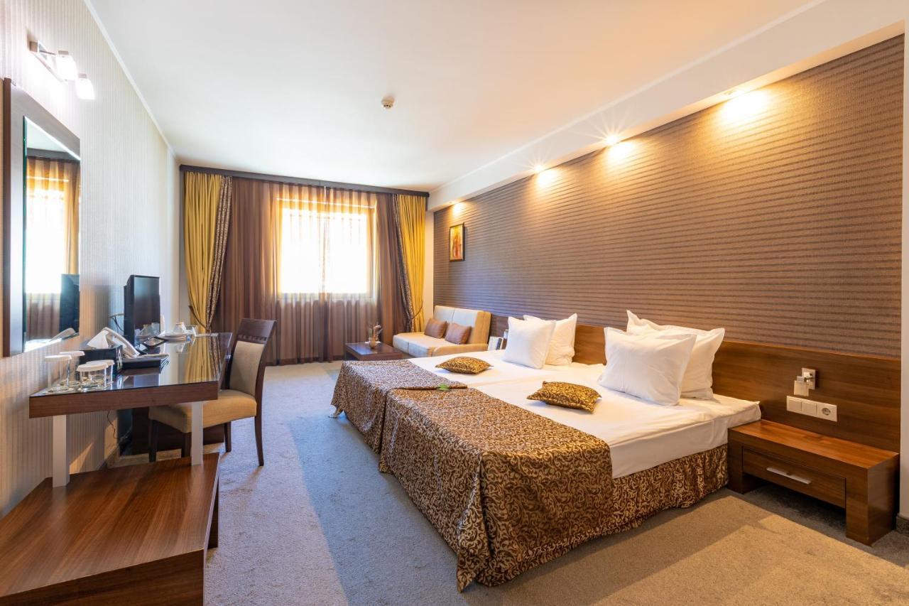 Spa Hotel Persenk Dövlen Dış mekan fotoğraf