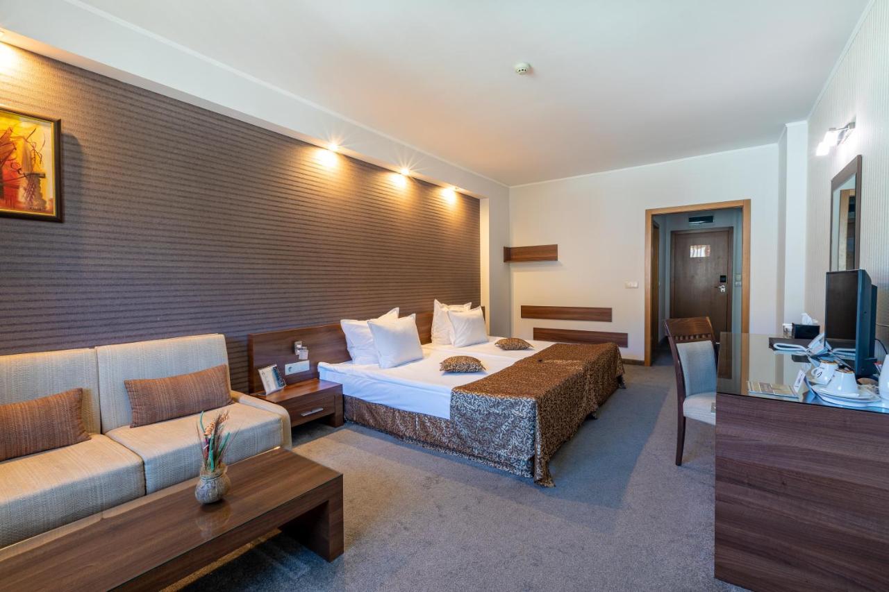 Spa Hotel Persenk Dövlen Dış mekan fotoğraf