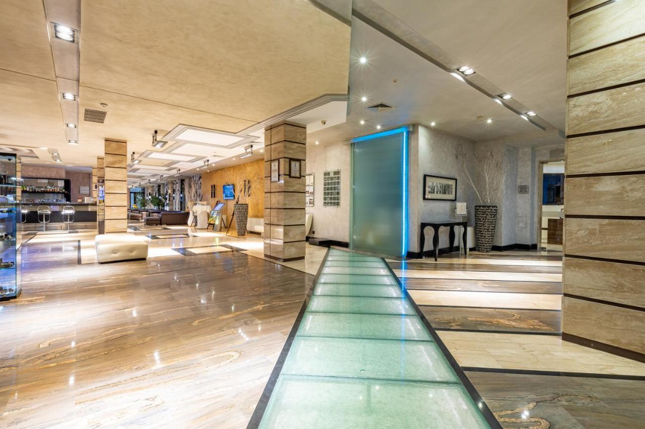 Spa Hotel Persenk Dövlen Dış mekan fotoğraf Lobby